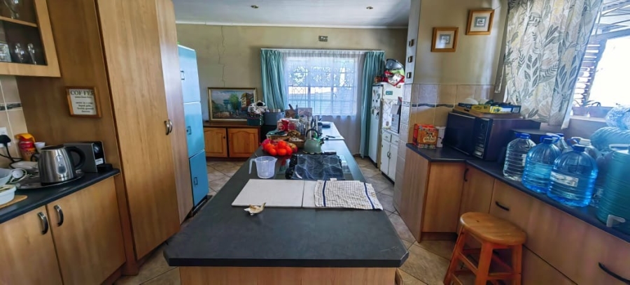 4 Bedroom Property for Sale in Miederpark North West